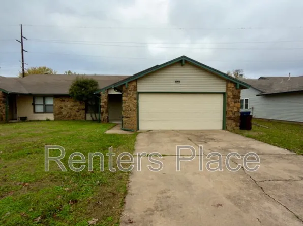 1907 E 66th Pl, Tulsa, OK 74136