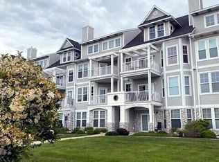 300 S Rath Ave UNIT 16, Ludington, MI 49431