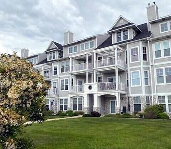 300 S Rath Ave UNIT 16, Ludington, MI, 49431