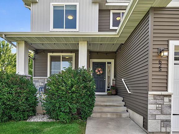 5th image of 625 Kadler Ave NE