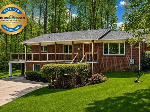 2608 Laurelwood Rd, Dunwoody, GA 30360