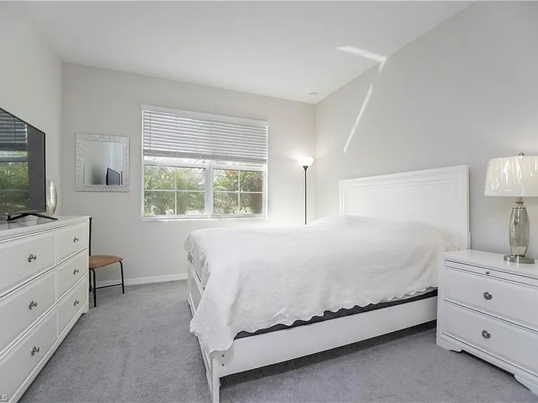 2075 Parson St — Photo 13