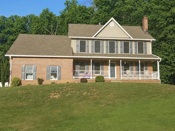 14314 Curvin Dr, Stewartstown, PA 17363