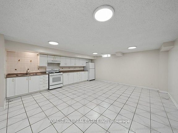 5th image of 46 Gianmarco Way #Basement