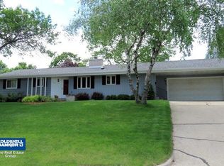 325 Wisconsin St, Mayville, WI 53050