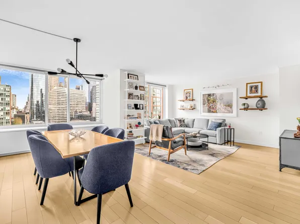 212 Warren Street image 1 of 21