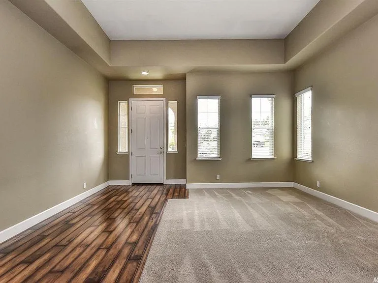 2101 Demetrius Way — Photo 4