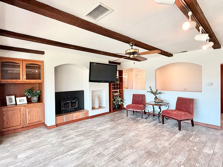 1509 Macadamia Dr — Photo 7