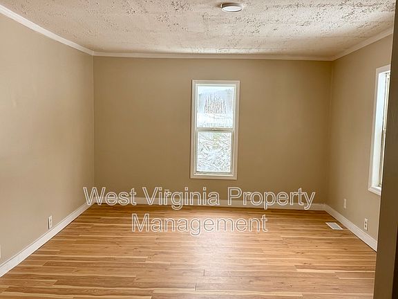 4th image of 172 Sullivan Rd