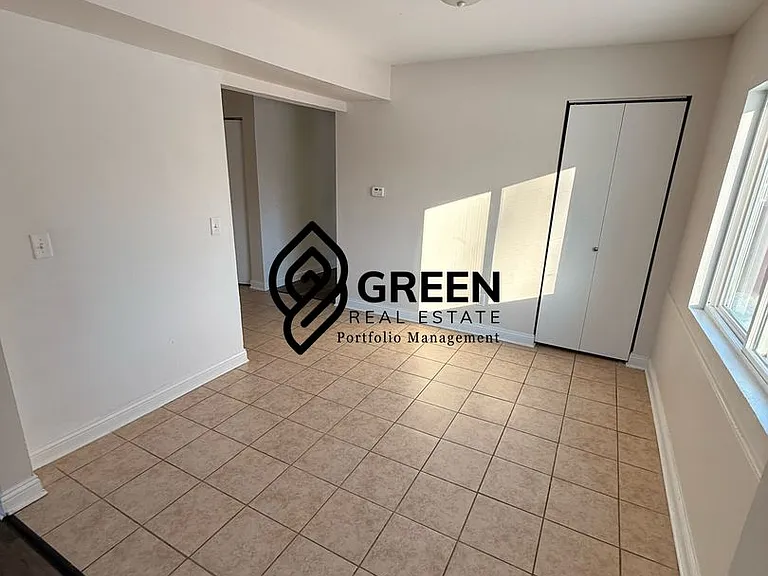 280 Tedmark Ct — Photo 3