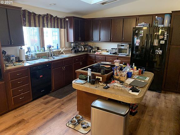 5th image of 16500 SE 1st St Unit 132