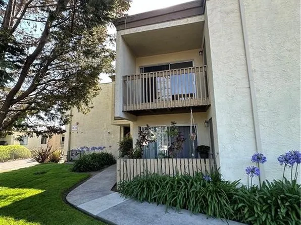 432 Edgehill Ln, Oceanside, CA 92054