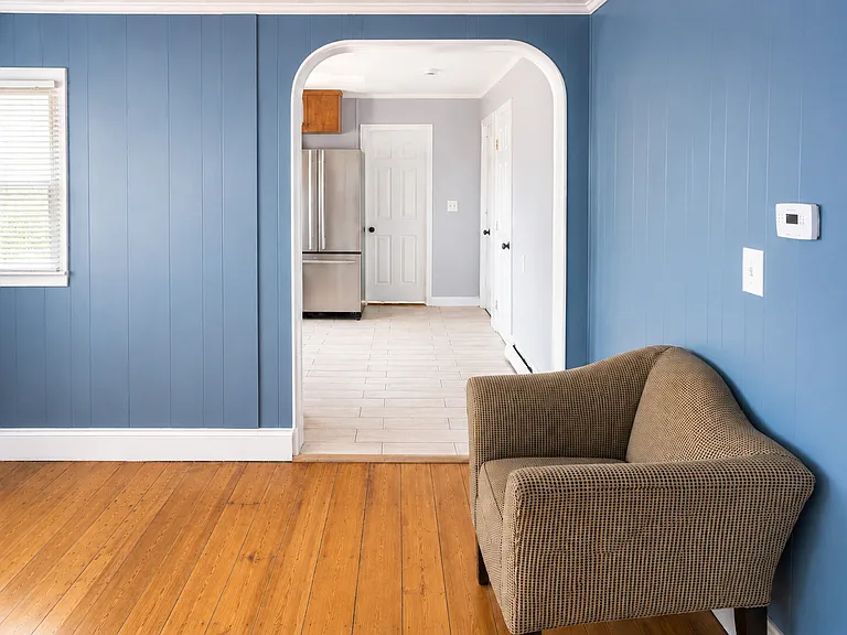 1527 Purchase St #1 — Photo 13
