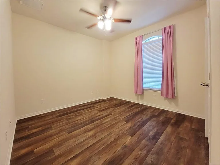 4601 Rolling Water Dr — Photo 14