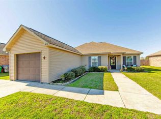 219 Southern Cir, Thibodaux, LA 70301