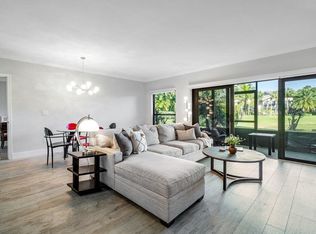 11863 Wimbledon Circle #444, Wellington, FL 33414