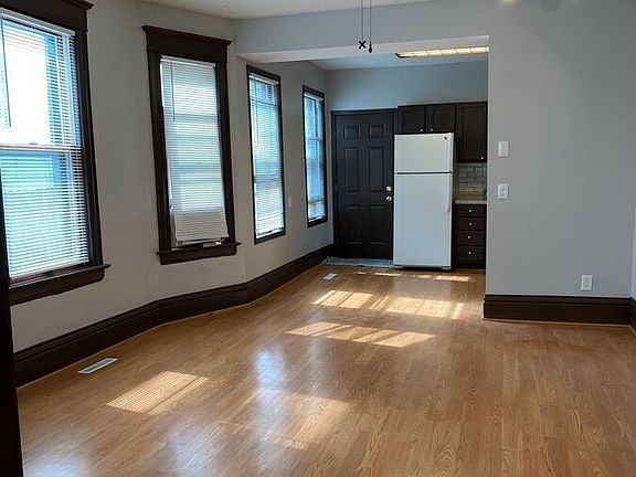4th image of 3228 3rd Ave S #3228