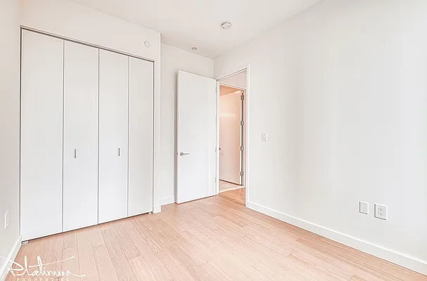 Rented by Platinum Forbes Global Properties | media 26