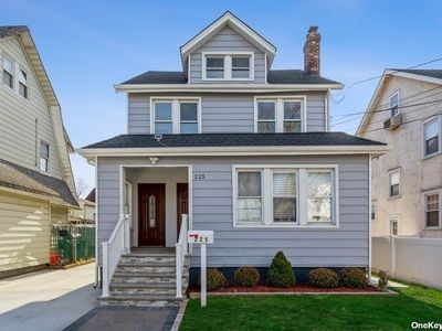 225 Ivy St, West Hempstead, NY, 11552
