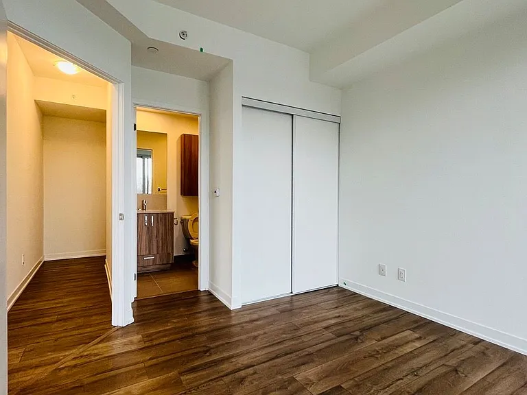 1787 Saint Clair Ave W #325 — Photo 5