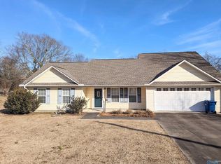 310 Ohara Dr, Albertville, AL 35950