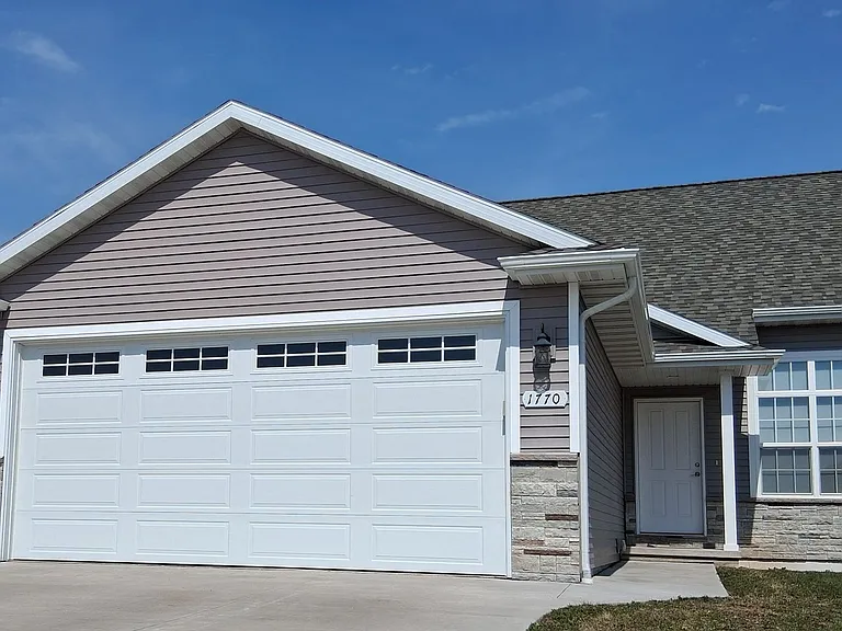 1768 Garroman Dr — Photo 2