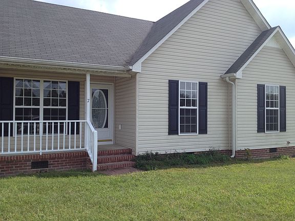2nd image of 7 Buckingham Dr