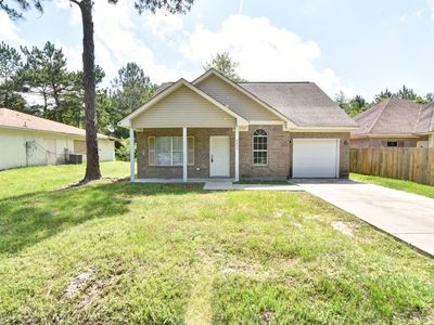 8032 Jeff Davis Dr, Bay Saint Louis, MS, 39520