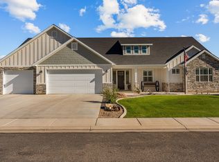 563 E 5020 N, Enoch, UT 84721