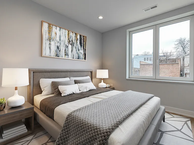 2813 W Belmont Ave #304 — Photo 9