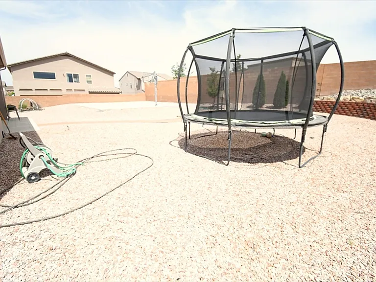 2815 Abeto Ln SE — Photo 20