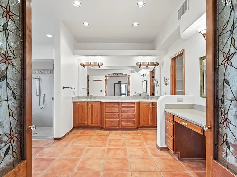 5480 W Sharpshooter Ct — Photo 42