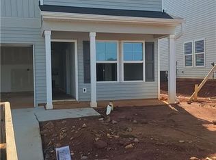 5049 Fallmeade Rd, Kernersville, NC 27284