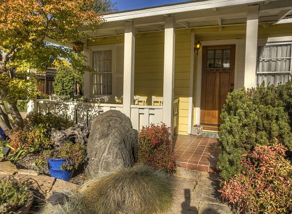 2nd image of 2283 Alameda De Las Pulgas