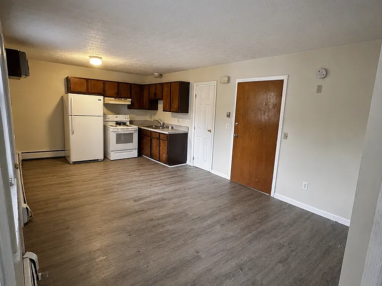 564B Lake Ave #564B — Photo 4