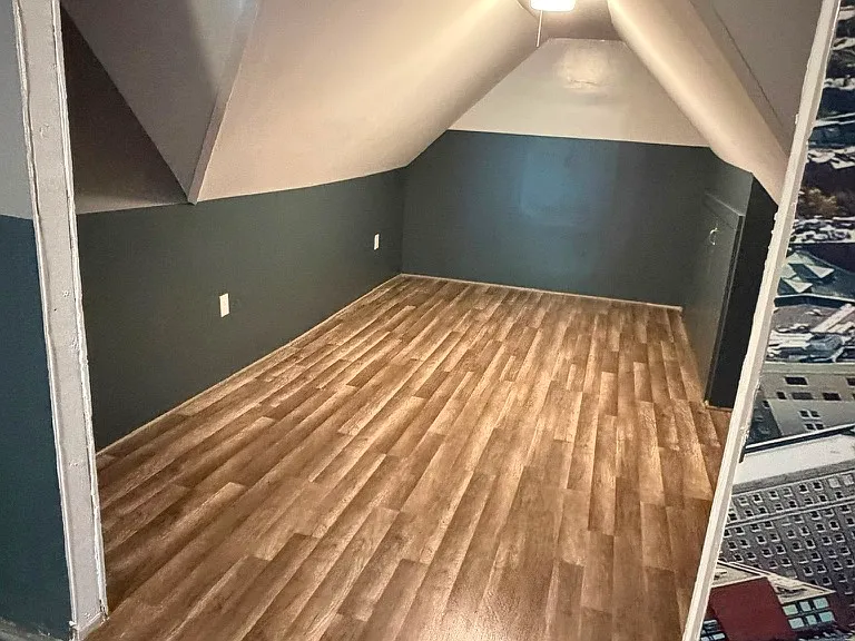 21 Essex St #6 — Photo 4