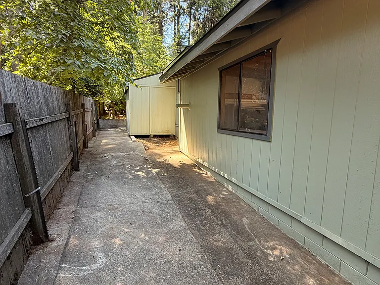 2926 Piazza Ct #1 — Photo 42