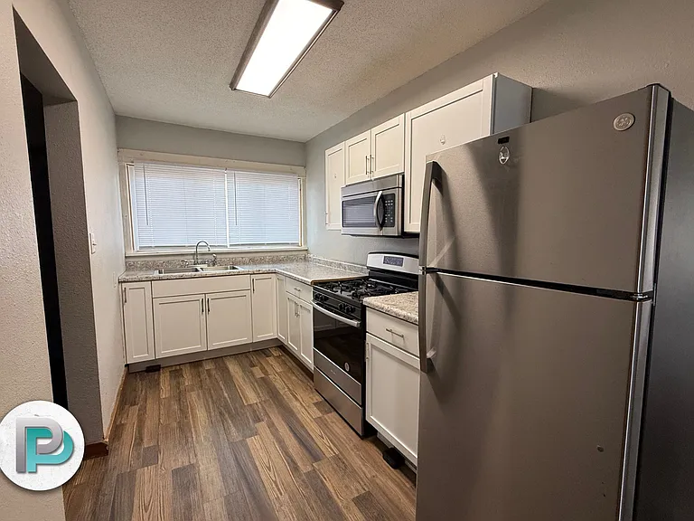 1108 S Federal Ave — Photo 12