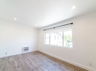 319 N Heliotrope Dr APT 3, Los Angeles, CA 90004