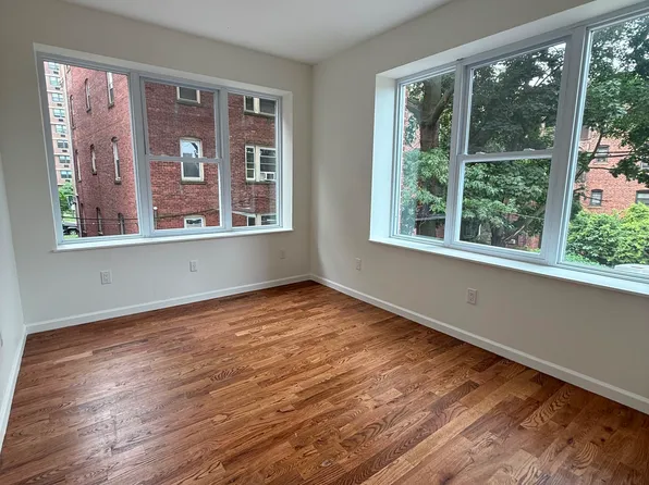 161 Prospect St, East Orange, NJ