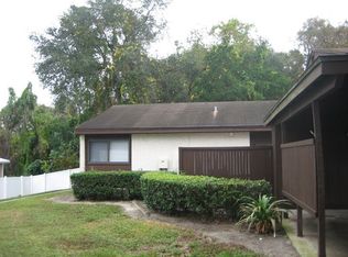 8022 Hibiscus Dr, Temple Terrace, FL 33637
