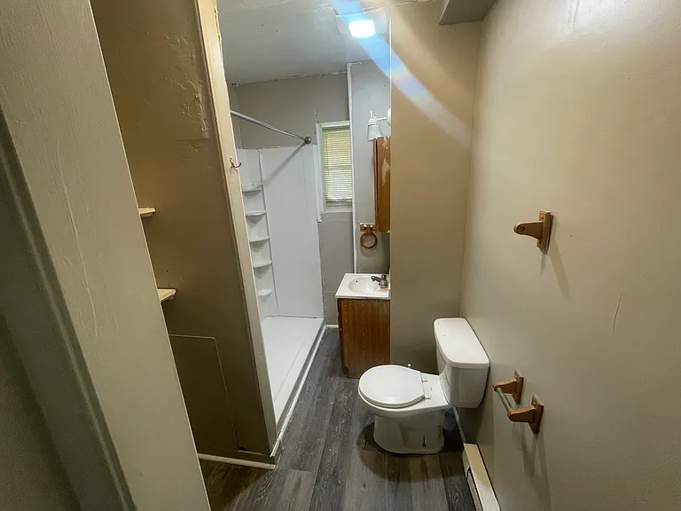 755 W Lincoln Highway — Photo 3
