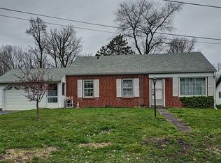 477 Martin St, Dixon, IL 61021