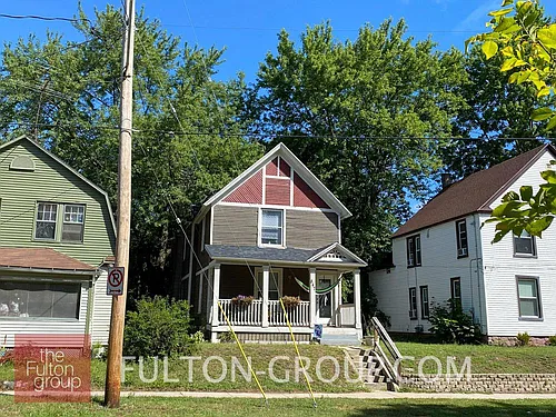 847 Fountain St NE Photo 1