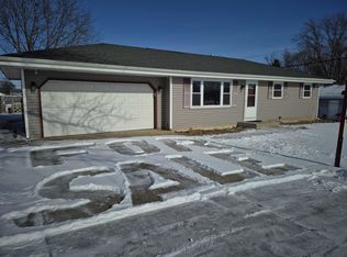 1510 Crestview St, Janesville, WI 53546