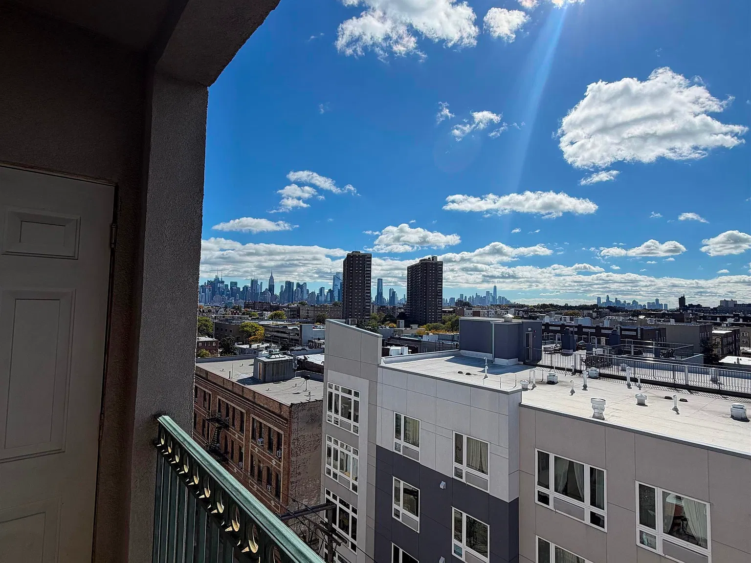 City View — Photo 3