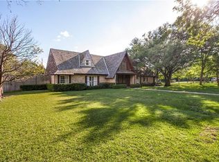 4910 Mangold Cir, Dallas, TX 75229