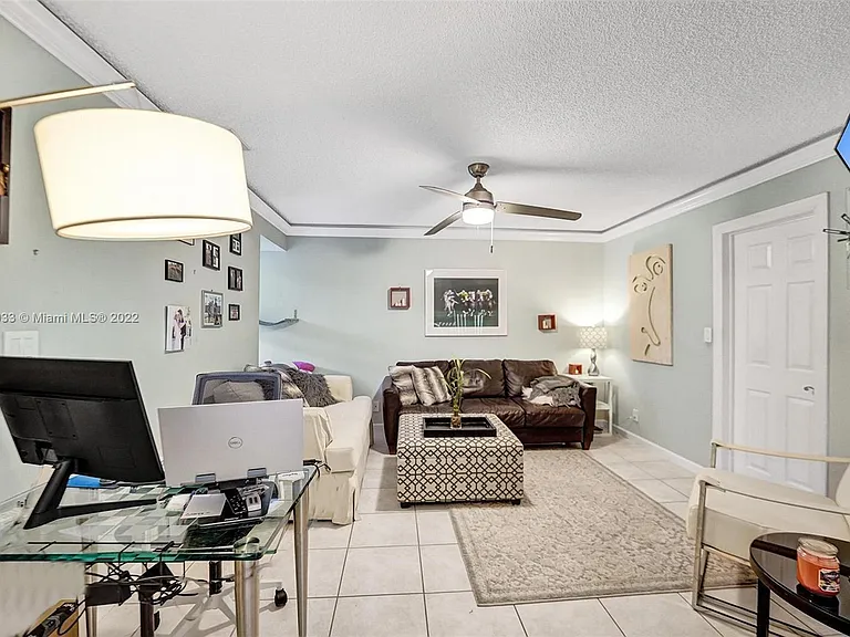 22322 Pineapple Walk Dr — Photo 38