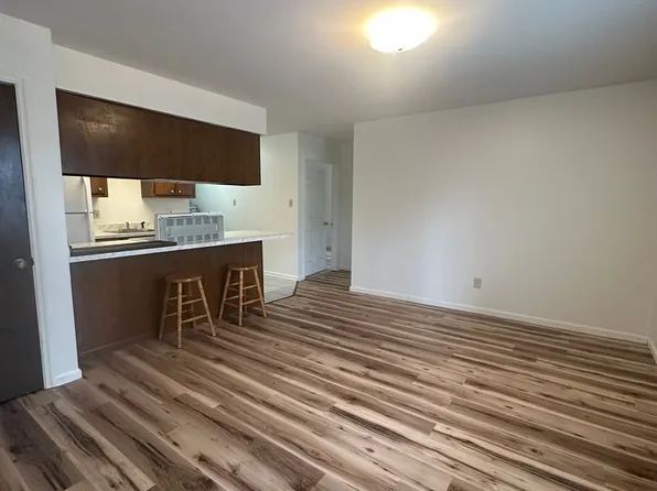 601 Bertig St, 601 Bertig St #3, Paragould, AR 72450