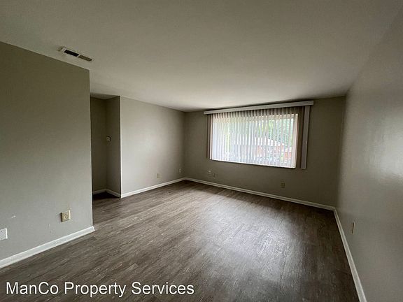 3rd image of 400 N Cherrywood Ave APT 6